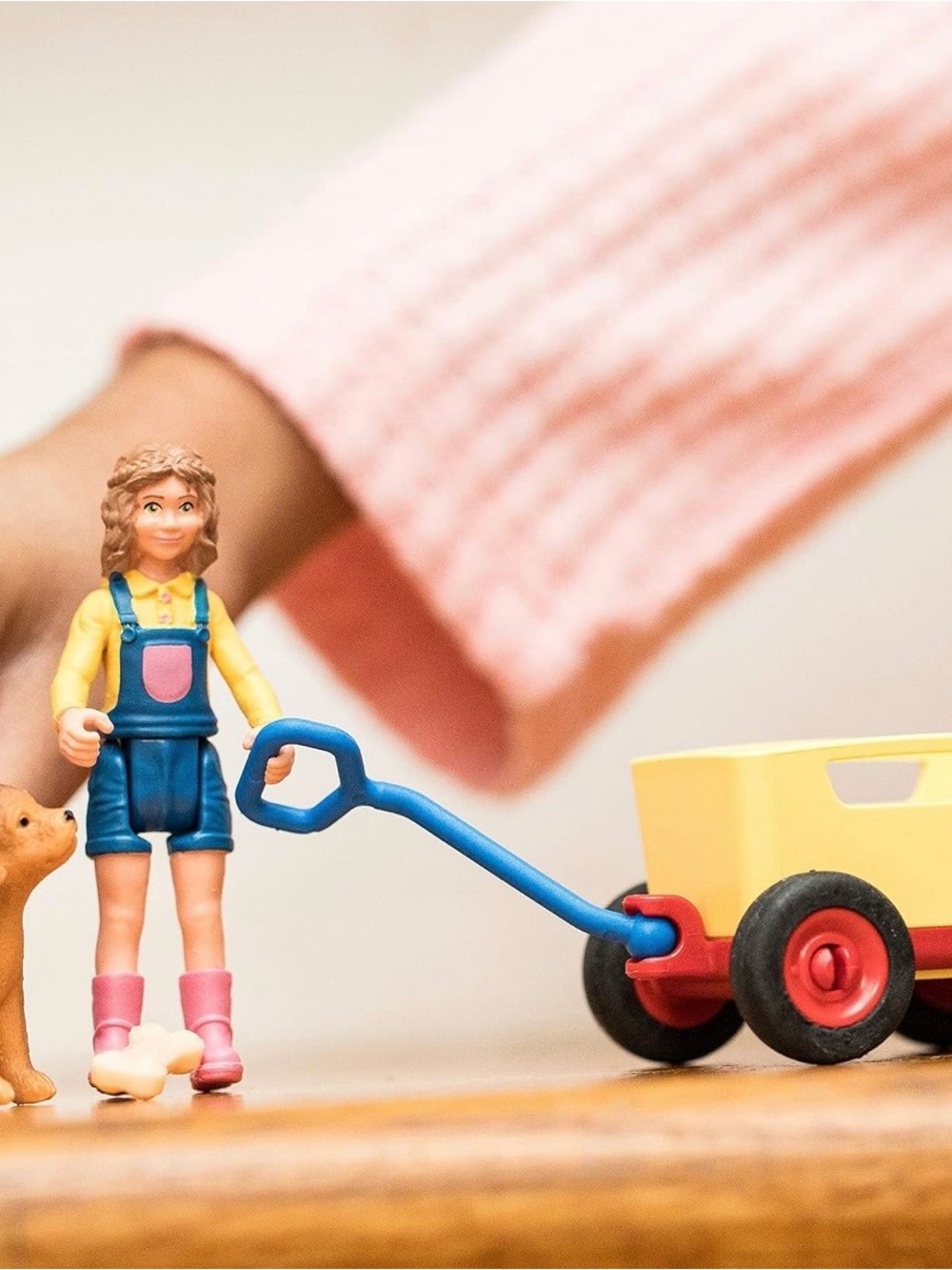 Schleich Farm World Sarah & Puppy Wagon Ride Playset - Picture 11 of 11